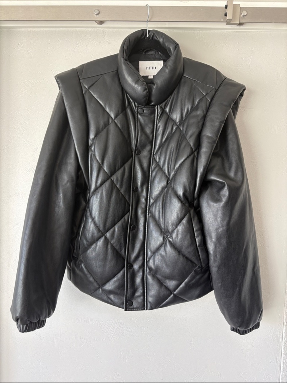PISTOLA Calista Black Quilted Faux Leather Puffer (removable sleeves) 🐈‍⬛